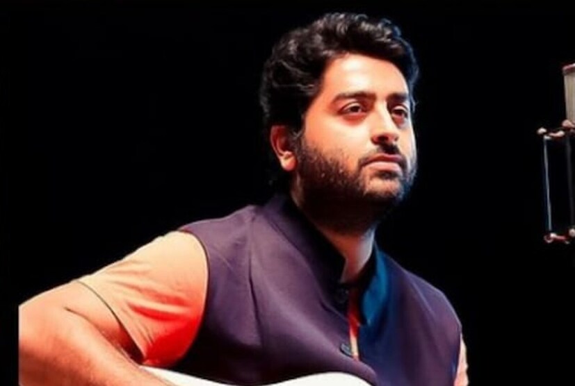 গিটার তাঁর প্রাণ। প্রতিটি গিটার তাঁর এতই প্রিয় যে তাদের নামকরণ করেন তিনি। তাঁর কাছে প্রতিটি গিটারলন্তানের মতো। ঝোরা, ঝিলিক, মিঠি- এমন সব নাম লেখা থাকে।