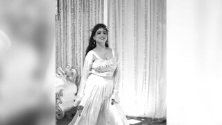 আত্মঘাতী জনপ্রিয় অভিনেত্রী! মৃত্যুর আগে করা পোস্ট দেখে শিউরে উঠছেন পরিচিতরা!