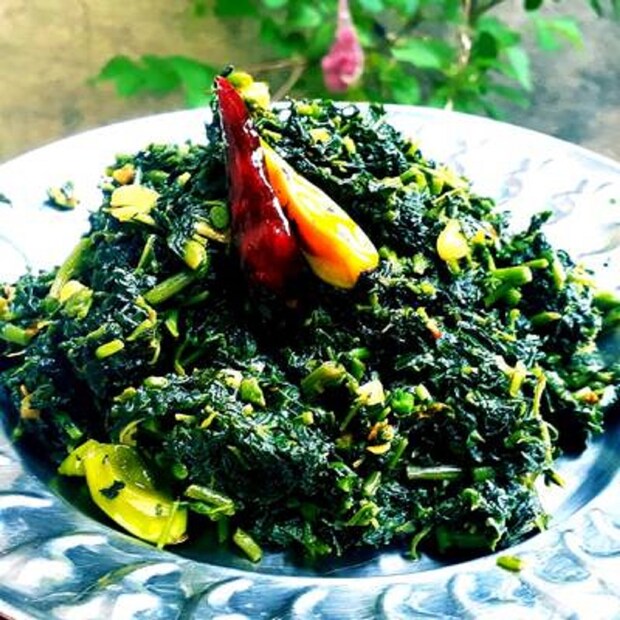 হজমে সাহায্য করে: নটে শাক হজম প্রক্রিয়াকে সহজ করে। এই পাতা ডায়রিয়া এবং রক্তক্ষরণের চিকিত্সাতেও সহায়ক। এই শাকটি নিয়মিত খাওয়া সামগ্রিক স্বাস্থ্যের জন্য ভাল।photo source collected 