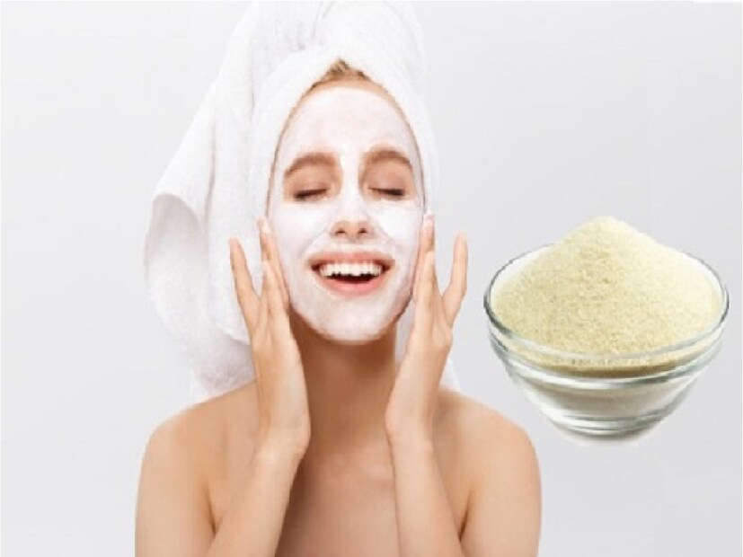 কী ভাবে লাগাবেন সুজি? সুজির ফেসপ্যাক মাখার আগে ভালো করে মিশিয়ে নিতে হবে। সমস্ত উপাদান একসঙ্গে মিহি করতে হবে।ত্বকের প্রয়োজনীয়তা অনুযায়ী বানাতে হবে এই মিশ্রণ।