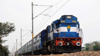 আরও দু’টি সামার স্পেশ্যাল! চাহিদা মেটাতে বিশেষ ট্রেন, গুয়াহাটি থেকে কোথায় কোথায়