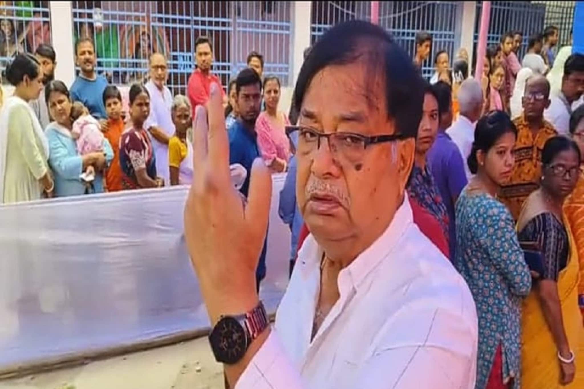 ভোটের সকালেই 'স্বমূর্তি' ধরছে কোচবিহার! দিকে-দিকে অশান্তি, আসরে নামলেন উদয়ন গুহ