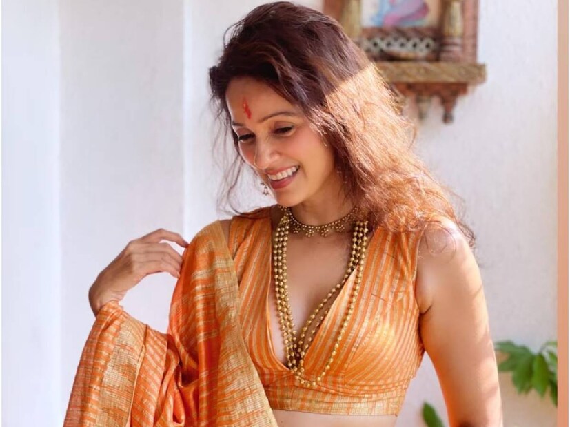 বিদ্যা আইন নিয়ে পড়াশোনা করেছিলেন এবং একজন এয়ার হোস্টেস হিসাবে কর্মজীবন শুরু করেন। এয়ার হোস্টেস থাকাকালীন পাইলট ক্যাপ্টেন অরবিন্দ সিং বাগ্গার সঙ্গে তাঁর আলাপ। ধীরে ধীরে প্রেম এবং বিয়ের সিদ্ধান্ত।