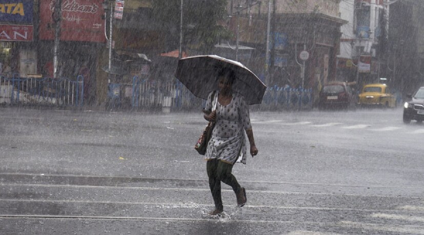 সোমবার ও মঙ্গলবার রাজ্যজুড়ে হালকা থেকে মাঝারি বৃষ্টির পূর্বাভাস! কলকাতাতেও এই দু'দিন বৃষ্টি হওয়ার প্রবল সম্ভাবনা থাকছে! photo source collected 