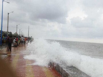 বৈশাখেই দিঘার সমুদ্রে আষাঢ় মাসের মতো ঢেউ! আগামী ৪৮ ঘণ্টায় আবহাওয়ার বড় বদল!