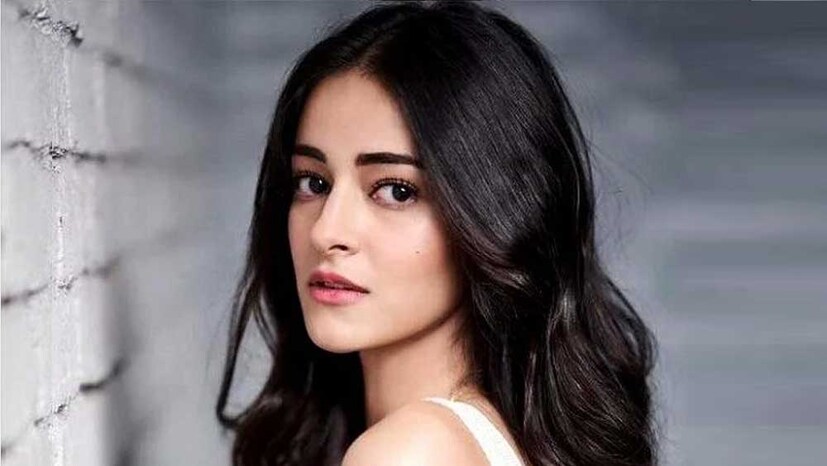 অনন্যার সবচেয়ে প্রিয় কাছের পোষ্য ফাজ আর নেই৷ পোষ্য ফাজ সকলকে ছেড়ে চলে গেছে৷ প্রিয় পোষ্য ফাজকে হারানোর খবর সোশ্যাল মিডিয়ায় জানিয়েছেন অভিনেত্রী৷