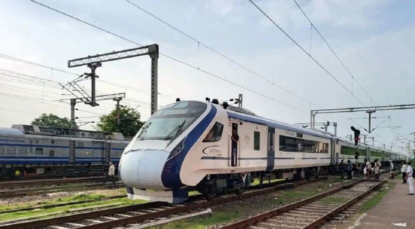রেল সূত্রে জানা গিয়েছে, ২২৩০১ হাওড়া - নিউ জলপাইগুড়ি বন্দে ভারত এক্সপ্রেসের মাধ্যমে পূর্ণতঃ সম্পন্ন হয়েছে। এখন হাওড়া - নিউ জলপাইগুড়ি বন্দে ভারত এক্সপ্রেস এ বাংলার সমৃদ্ধ ও ঐতিহ্যবাহী বিভিন্ন সুস্বাদু খাবারের পদগুলি অন্তর্ভুক্ত করা হয়েছে। photo source collected