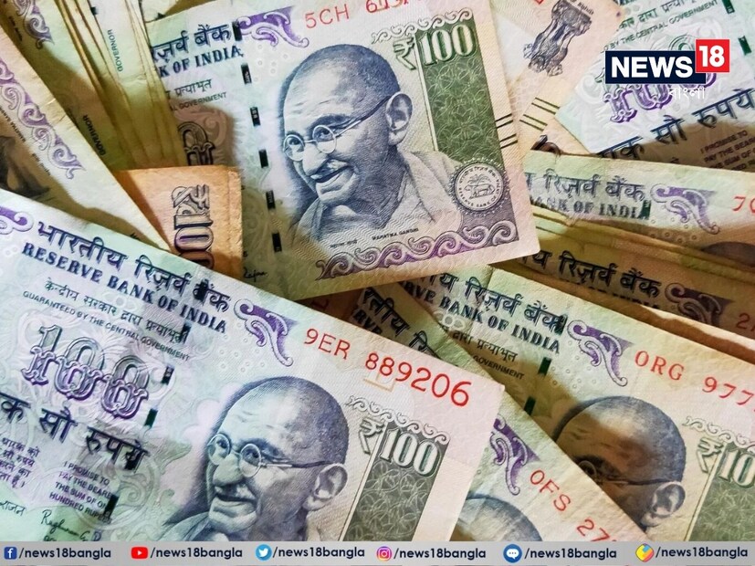 বিনিয়োগের ক্ষেত্রেও একই কথা খাটে। ধরা যাক, মুদ্রাস্ফীতির হার ৬ শতাংশ। এখন যদি বিনিয়োগকারী ৬ শতাংশের কম সুদের হারে কোথাও বিনিয়োগ করেন, তাহলে সেটা লোকসান। কারণ বিনিয়োগ করা হয়, মুদ্রাস্ফীতিকে হারাতে পারে এমন সম্পদ তৈরি করার জন্য। ৬ শতাংশের কম সুদ মানে রিটার্নের সময় তিনি যে টাকা হাতে পাবেন, তা মুদ্রাস্ফীতির হারের চেয়ে অনেক কম। অর্থাৎ এতে সম্পদ তৈরি হল না।