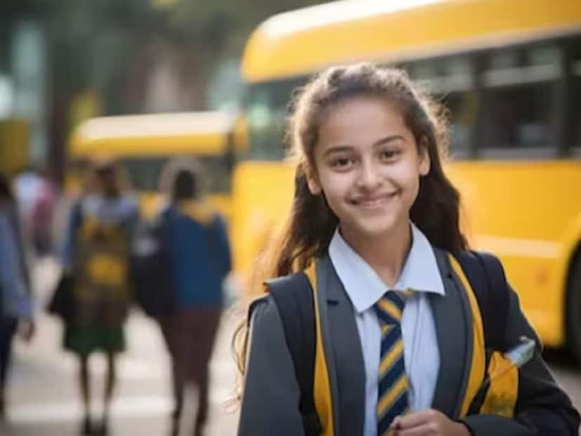 কেন্দ্রীয় বিদ্যালয়ের অফিসিয়াল ওয়েবসাইটটি নোট করে রাখুন। আপনি যদি আপনার সন্তানকে কেন্দ্রীয় বিদ্যালয়ে ভর্তি সংক্রান্ত বিষয়ে আরও তথ্য জানতে চান তাহলে অবশ্যই এই বিদ্যালয়ের অফিসিয়াল ওয়েবসাইট kvsangathan.nic.in এ যেতে পারেন। 