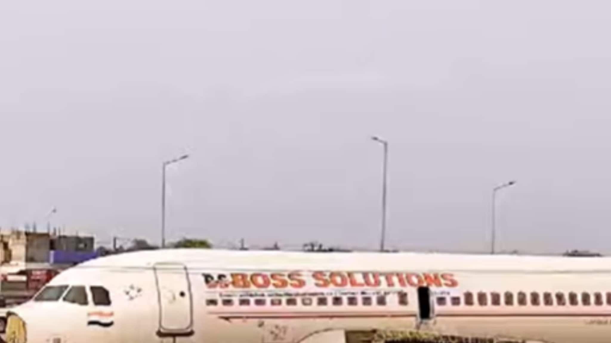 Purulia News: প্লেনের মধ্যেই তৈরি হচ্ছে রেস্টুরান্ট, কোথায় পাবেন? জেনে নিন