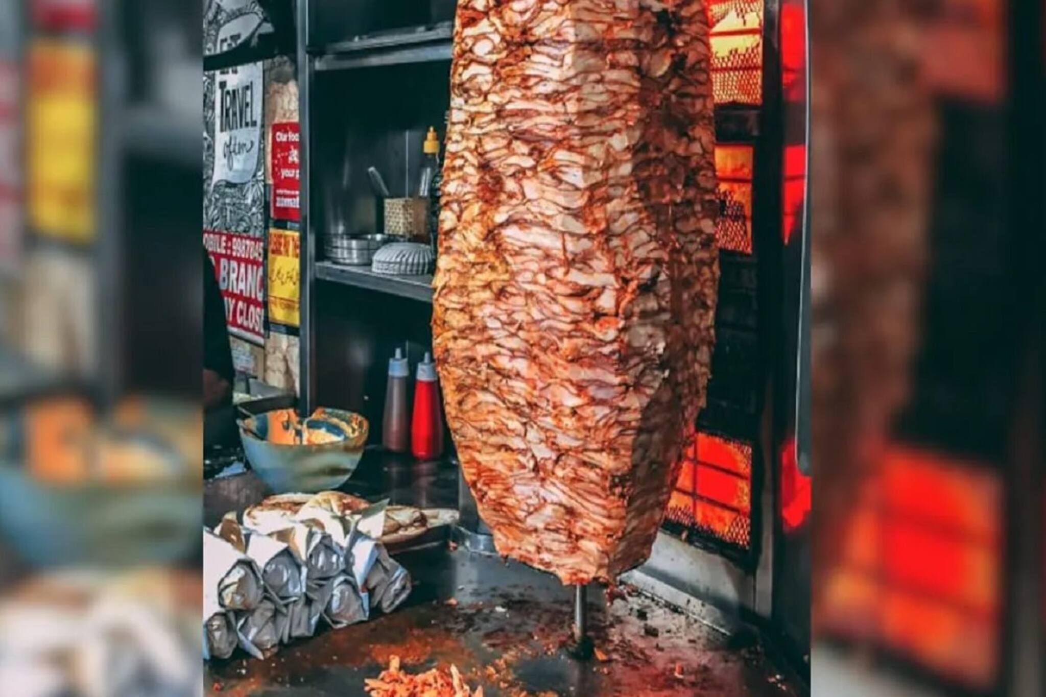 রাস্তার ধারের ফুড স্টল থেকে ‘চিকেন শাওয়ারমা’ খেয়ে মৃত্যু ১৯ বছরের যুবকের !