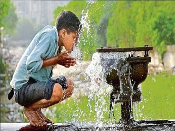 টানা ৪ দিন বজ্রবিদ্যুৎ-সহ বৃষ্টি! তার মাঝেও রবিতে ৪ জেলায় তাপপ্রবাহের আশঙ্কা