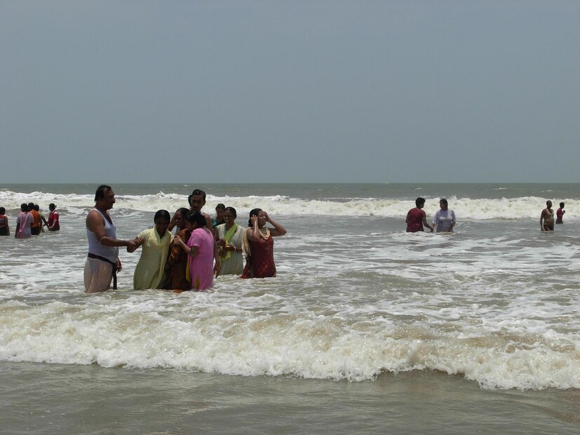 প্রসঙ্গত দিঘার এই জগন্নাথ মন্দির উচ্চতা এবং নকশা হুবহু পুরীর জগন্নাথ মন্দিরের মত। আগামী দিনে এই জগন্নাথ মন্দির ঘিরে দিঘায় ধর্মপ্রাণ পর্যটকের আগমন ঘটবে তা আর বলার অপেক্ষা রাখে না। পূর্ব মেদিনীপুর জেলার দিঘা আগামী দিনে ধর্মীয় পর্যটন কেন্দ্র হিসাবে জনপ্রিয়তা লাভ করবে। (তথ্য: সৈকত শী)