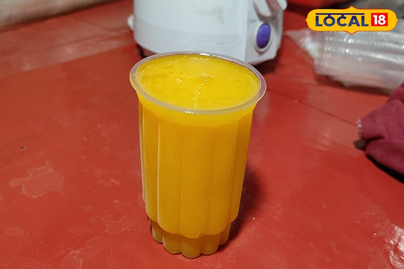 প্রতিদিন প্রায় ১৫০ থেকে ২০০ গ্লাস আমের জুস এই দোকানে বিক্রি হচ্ছে বলে দাবি করেছেন ব্যবসায়ী। এই অরিজিনাল আমের জুসের চাহিদা প্রতিনিয়তই বাড়ছে।