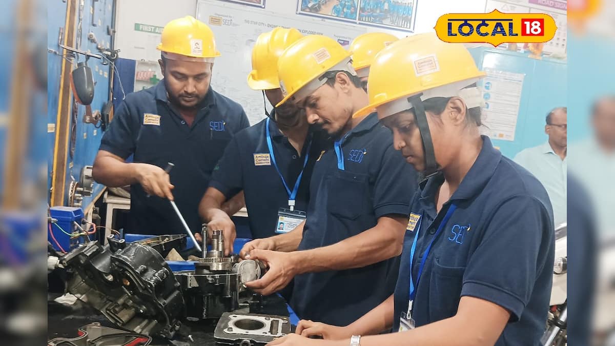 আপনি কি উচ্চ মাধ্যমিক পাশ? মাত্র ৩ মাসের প্রশিক্ষণ শেষে চাকরির সুযোগ, জানুন