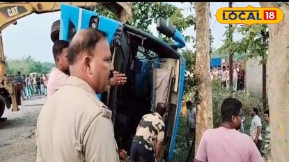 বাস দুর্ঘটনা 