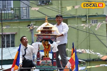 বুদ্ধ পূর্ণিমার বিশেষ পুজোর পর শোভাযাত্রা, ভুটানে পর্যটকের ঢল