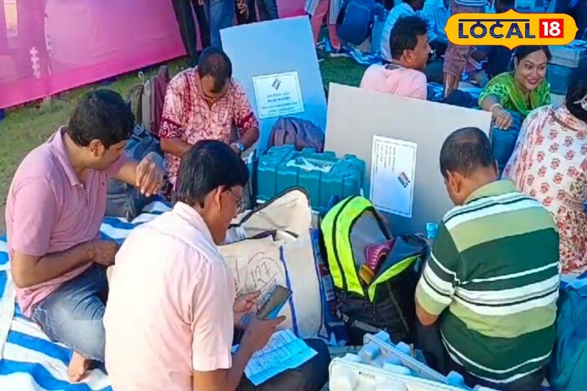 রাত পোহালে ই সপ্তদশ লোকসভা নির্বাচন একেবারে শেষ দফার ভোট গ্রহণ হবে রাজ্যে। শনিবার রাজ্যে নয়টি লোকসভা কেন্দ্রে ভোটগ্রহণ হবে এর মধ্যে রয়েছে অন্যতম হেভিওয়েট দুই লোকসভা কেন্দ্র ডায়মন্ড হারবার ও যাদবপুর লোকসভা কেন্দ্র। এছাড়া রয়েছে জয়নগর ও মথুরাপুর।
