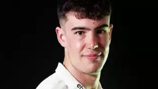 জশ বেকার (Worcestershire Photo) জশ বেকার (Worcestershire Photo)