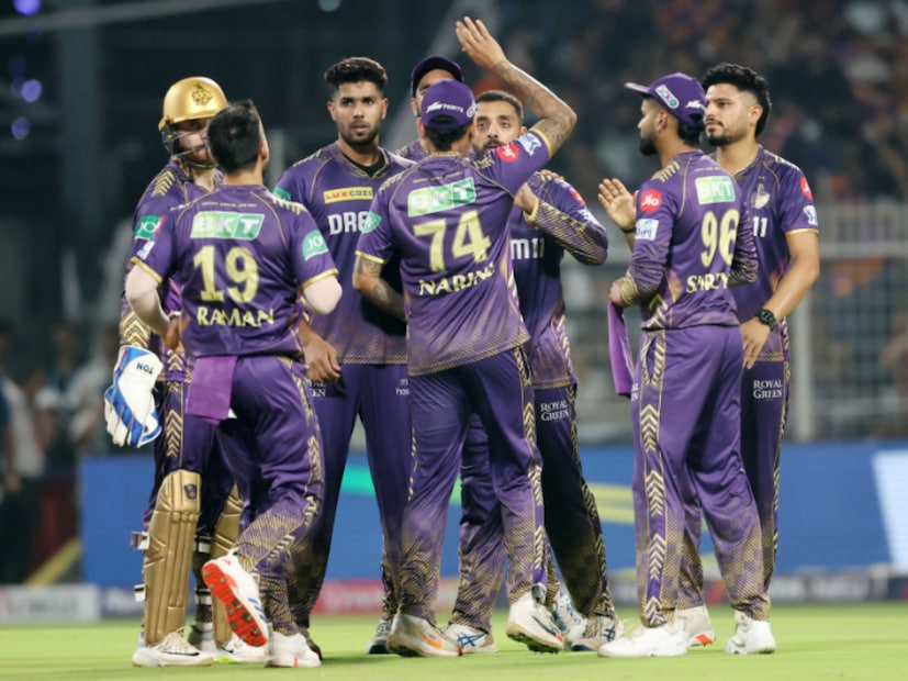 বর্তমানে লিগ টেবিলে ১২ ম্যাচে ৯ জয়, ১৯ পয়েন্ট নিয়ে লিগ টেবিলের শীর্ষে  রয়েছে কেকেআর। এখনও দুটি ম্যাচ বাকি রয়েছে শ্রেয়স আইয়ারের দলের।