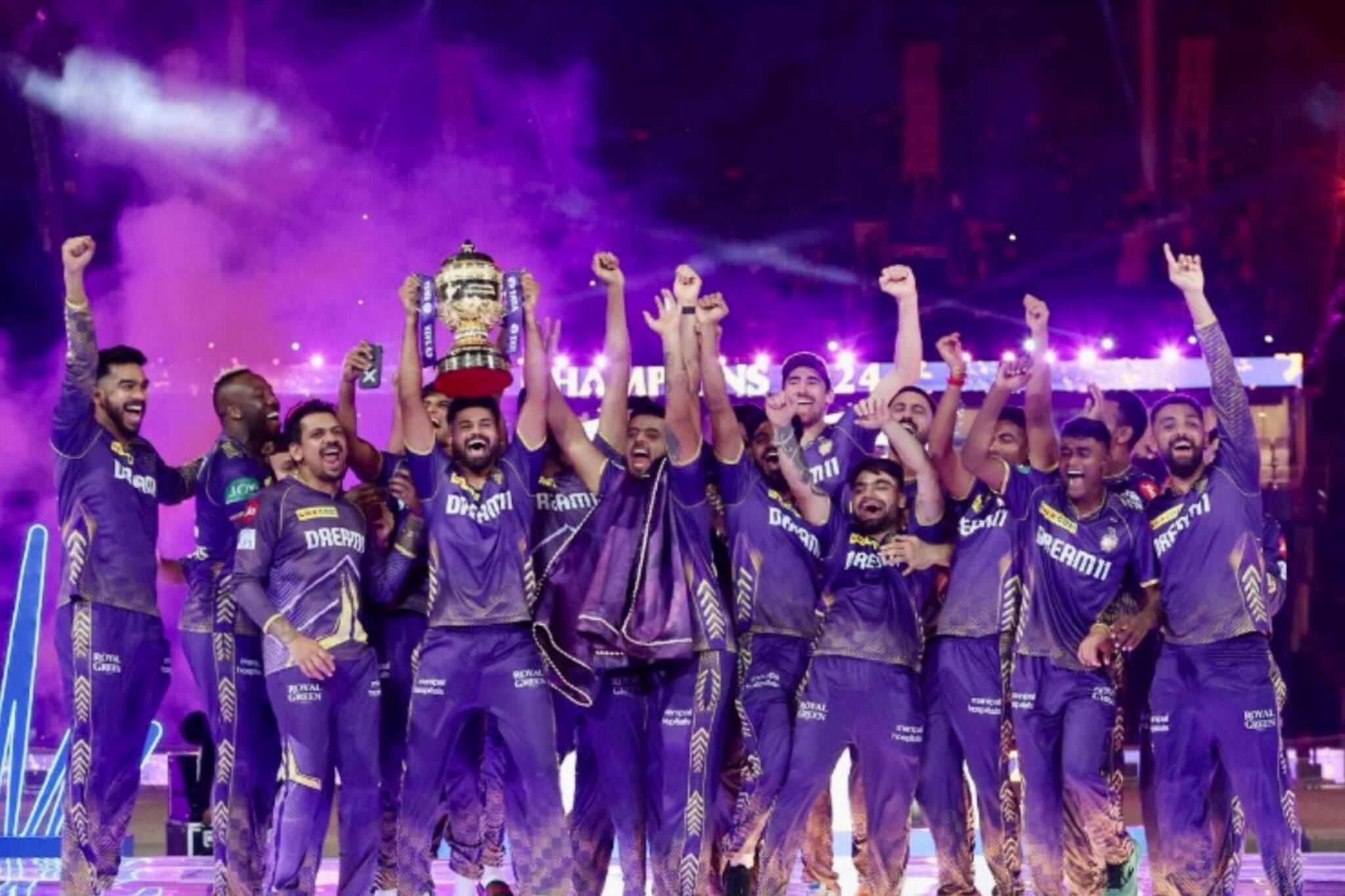 আইপিএল জেতার সাত দিনের মধ্যেই বিয়ের পিঁড়িতে বসলেন কেকেআর তারকা