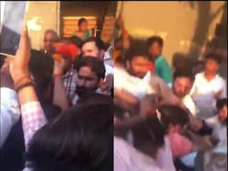 দিল্লিতে আক্রান্ত কানহাইয়া কুমার৷
