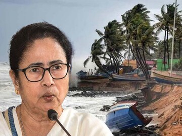 কন্ট্রোল রুমে হাজির মুখ্যমন্ত্রী মমতা বন্দ্যোপাধ্যায়