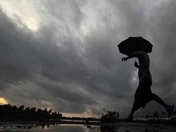 ‘Remal’-এর টানে গতি বেড়েছে, খুব শীঘ্রই ভারতের মূল ভূখণ্ডে প্রবেশ মৌসুমী বায়ুর