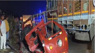 দুর্ঘটনাগ্রস্ত টোটো৷ দুর্ঘটনাগ্রস্ত টোটো৷