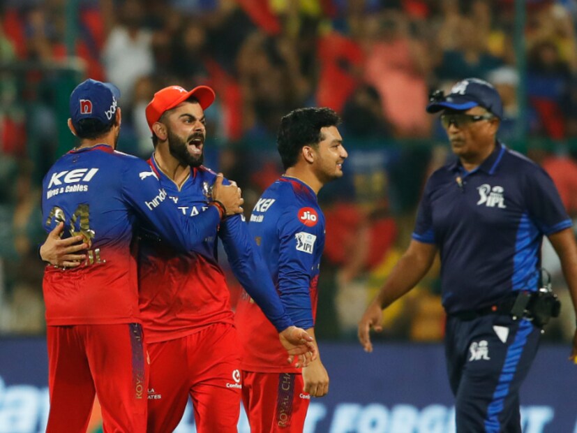 ২৭ রানে ম্যাচ জিতে প্লেঅফের টিকিট পাকা করে আরসিবি। একসঙ্গে দেওয়ালে পিঠ ঠেকে যাওয়া অবস্থা থেকে টানা ৬ ম্যাচ জিতে কার্যত অসাধ্য সাধন করল বিরাট কোহলি, ফাফ ডুপ্লেসি, গ্লেন ম্যাক্সওয়েলরা। 