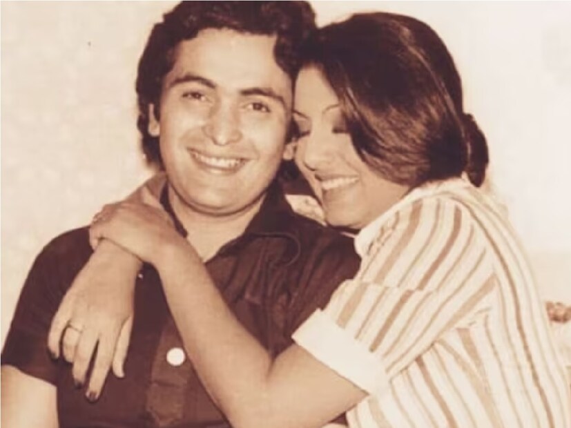 ‘‘তবে এটাই শুধু এটাই যে, আমার মা-বাবা সেলিব্রিটি ছিলেন! ফলে তা সংবাদমাধ্যমে জানাজানি হয়ে যেত। আর এর জন্য স্কুলে আমায় বিড়ম্বনার মধ্যে পড়তে হত। যদিও আমার বন্ধুরা এই ব্যাপারে আমায় কিছুই বলেনি। কারণ ওরা আমার ভাল বন্ধু ছিল। তবে কোথাও গিয়ে আমি বুঝতাম কী ঘটছে? কিন্তু এটা তো আমায় সামলে চলতেই হয়েছে।” Photo- Collected
