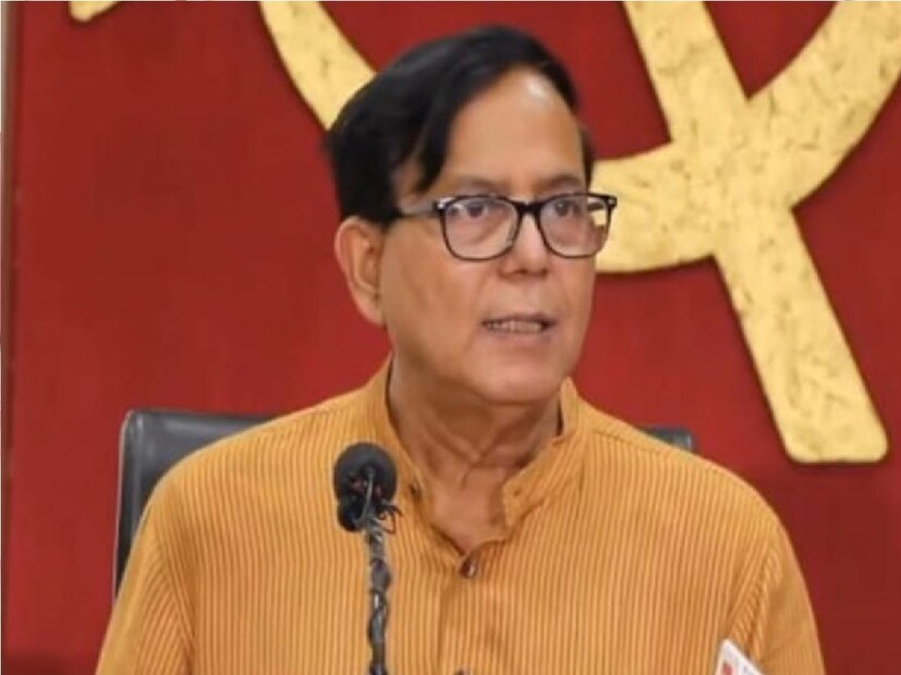 *মহঃ সেলিমের তরফ থেকে জমা করা হলফনামা অনুযায়ী, ২০১৮-১৯ অর্থবর্ষে তার রোজগার ছিল ১২ লক্ষ ৫৩ হাজার ৮৩৬ টাকা। ২০১৯-২০ অর্থবর্ষে তার রোজগার ছিল ১ লক্ষ ৮৫ হাজার ৭৭০ টাকা। ২০২০-২১ অর্থবর্ষে তার রোজগার ছিল ৫ লক্ষ ৩২ হাজার ৫৯০ টাকা। ২০২১-২২ অর্থবর্ষে এই রোজগার আচমকা কমে দাঁড়িয়েছিল মাত্র ৩১ হাজার ৮৪০ টাকায়। ২০২২-২৩ অর্থবর্ষে ফের রোজগার বেড়ে দাঁড়িয়ে ছিল ৪ লক্ষ ১৫ হাজার ৫৮০ টাকা। ফাইল ছবি। 