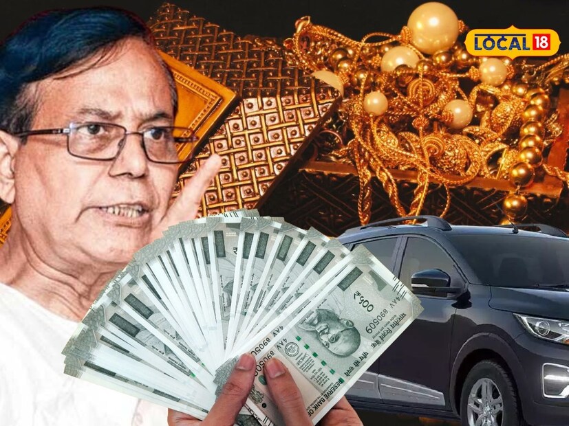 *জোট প্রার্থী হিসেবে এ বার মুর্শিদাবাদের মুর্শিদাবাদ কেন্দ্র থেকে লোকসভায় প্রতিদ্বন্দ্বিতা করছেন রাজ্যের অন্যতম পরিচিত বাম নেতা মহম্মদ সেলিম। তিনি প্রার্থী হওয়ার পর নিজের কেন্দ্রে মনোনয়নপত্র জমা দিয়েছেন। প্রতিবেদনঃ কৌশিক অধিকারী। ফাইল ছবি। 