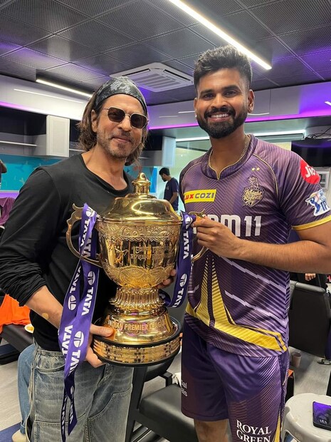 শ্রেয়স আইয়ার নয়, অন্য একজনকে কেকেআরের সর্বকালের সেরা অধিনায়ক হিসেবে বেছে নিলেন শাহরুখ। আর সেই তারকা অনেকেরই চেনা।