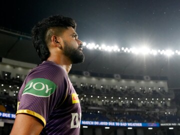 বৃষ্টি শেষ করে দিল গুজরাতের প্লেঅফের স্বপ্ন, না খেলেই কেকেআরের বড় লাভ