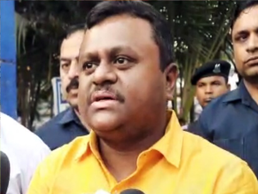 *সৌমেন্দু আয়ের উৎস হিসেবে দেখিয়েছে ব্যবসা ও সমাজসেবা। সৌমেন্দুর হলফনামা অনুযায়ী, ২০২২-২৩ অর্থবর্ষে সৌমেন্দু অধিকারীর আয় ১১ লক্ষ ২০৯০ টাকা। সংগৃহীত ছবি। 
