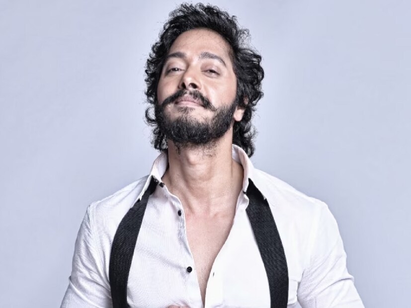 কোভিশিল্ড ভ্যাকসিন নিয়ে এবার প্রশ্ন তুললেন অভিনেতা শ্রেয়স তলপড়ে। গত বছর হৃদরোগে আক্রান্ত হয়ে হাসপাতালে ভর্তি হন শ্রেয়স। যমে-মানুষে টানাটানি চলে। একটি সাক্ষাৎকারে তিনি বলেওছিলেন, ‘ক্লিনিকালি ডেড ছিলাম’। যদিও এখন তিনি সম্পূর্ণ সুস্থ। 