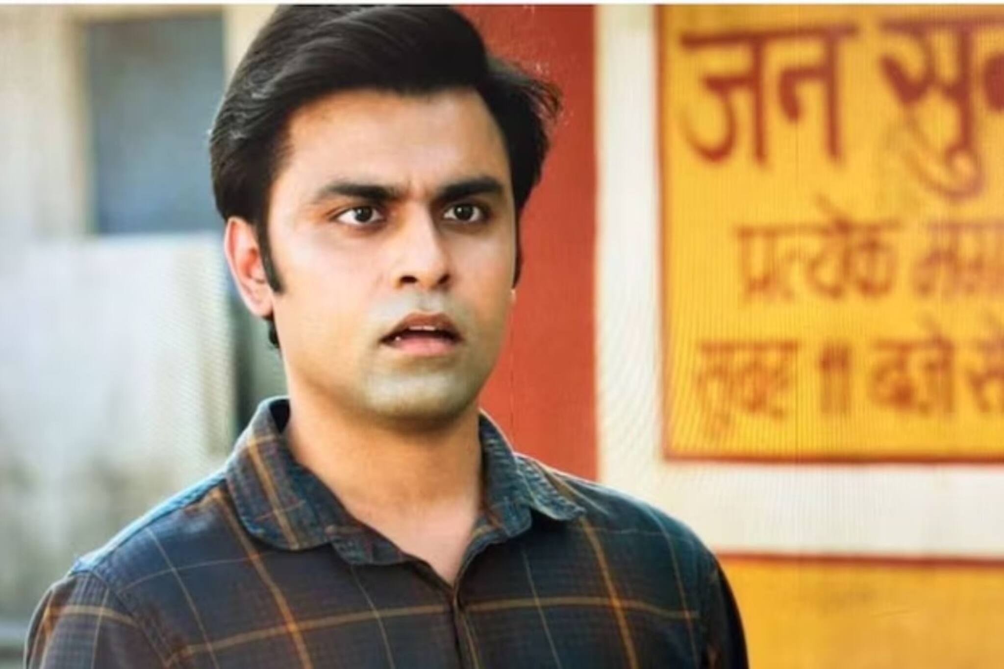 IIT খড়গপুরের ছাত্র, করেছেন টিউশনও, পঞ্চায়েতের ‘সচিবজি’র জীবনে লড়াই কম ছিল না