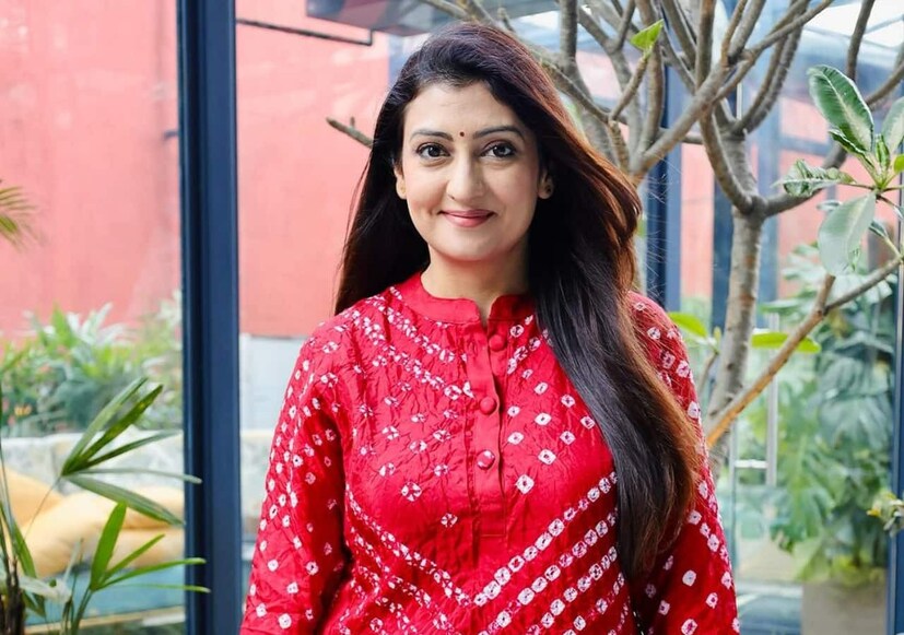 'কুমকুম এক প্যায়ারা সা বন্ধন' ছাড়াও তাঁকে 'চুড়িয়া' এবং 'শাহিন'-এর মতো -শোতে অভিনয় করতে দেখা গেছে৷ এছাড়ও 'বিগ বস ৫'-এর বিজয়ী তিনি। সম্প্রতি ওয়েব সিরিজ  'ইয়ে মেরি ফ্যামিলি'-তে দেখা গিয়েছে জুহিকে৷ 