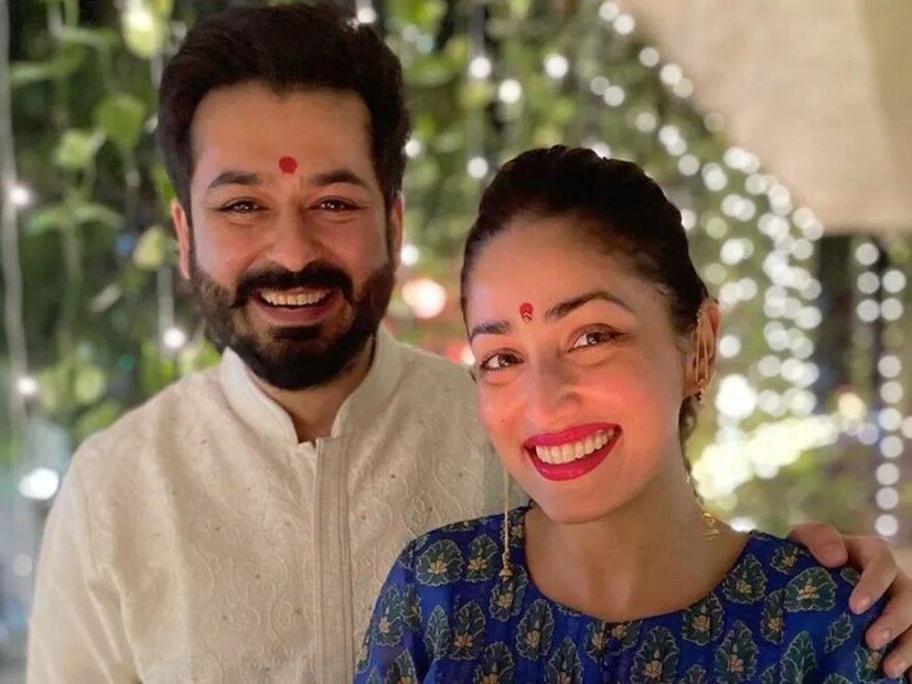 ইয়ামি ও আদিত‍্য ছেলের নাম রাখলেন বেদাবিদ। সুখবর জানানোর পরেই সেলেব দম্পতিকে শুভেচ্ছায় ভরিয়ে দিয়েছেন সকলে। 
