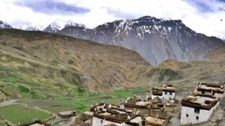 বিশ্বের উচ্চতম ভোটগ্রহণ কেন্দ্র।