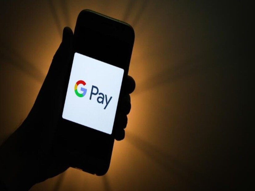 Google Wallet:আমরা সবাই জানি Google Wallet এখন ভারতেও উপলব্ধ। টেক জায়ান্ট গুগল ২০২২ সালে মার্কিন যুক্তরাষ্ট্রে ডিজিটাল ওয়ালেট অ্যাপ Google Wallet চালু করেছে। এখন, অ্যাপ্লিকেশনটি দুই বছর পর ভারতীয় বাজারে প্রবেশ করেছে। Google Wallet ডাউনলোডের জন্য গুগল প্লে স্টোরেই উপলব্ধ।