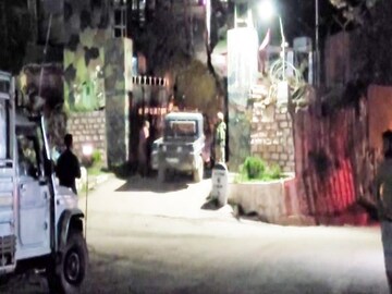কাশ্মীরে জঙ্গি হামলা
