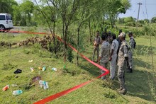 আঁতকে উঠল লালগড়, ভোররাতে উদ্ধার যুবকের মৃতদেহ! দেহের পাশে যা মিলল, স্পষ্ট সব
