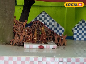 দেবী