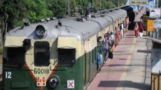 চরম হয়রানি আজও, শিয়ালদহ থেকে বাতিল ১০০-র কাছাকাছি লোকাল ট্রেন, ভরসা বিশেষ বাস পরিষেবা চরম হয়রানি আজও, শিয়ালদহ থেকে বাতিল ১০০-র কাছাকাছি লোকাল ট্রেন, ভরসা বিশেষ বাস পরিষেবা