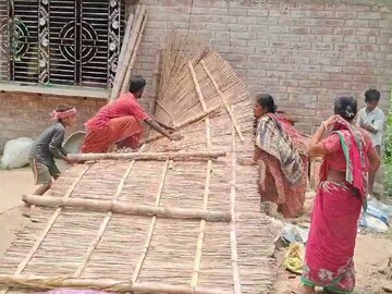 জমি দখলের অভিযোগ।