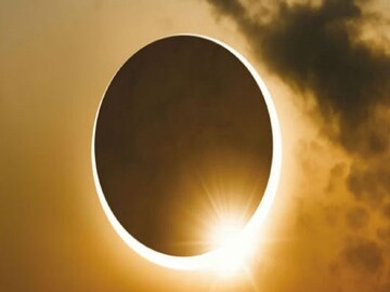 বছরের দ্বিতীয় সূর্যগ্রহণ কবে?কোথায় স্পষ্ট দেখতে পাবেন?সময়সূচী মেনে নিয়ম মানুন বছরের দ্বিতীয় সূর্যগ্রহণ কবে?কোথায় স্পষ্ট দেখতে পাবেন?সময়সূচী মেনে নিয়ম মানুন