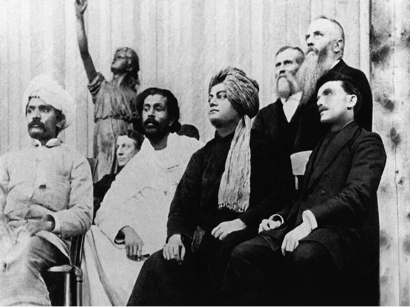 রইল স্বামী বিবেকানন্দের এমনই কয়েকটি বিখ্যাত বাণী, যা আপনাকে নতুন করে জীবনকে দেখতে সাহায্য করতে পারে। 