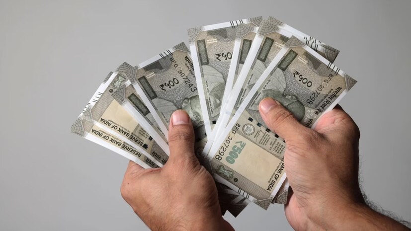 এই চিনা বাদাম চাষের জন্য জমিতে বেশি পরিমাণে কম্পোস্ট সার , গোবর সার, পাতা পঁচা সার প্রয়োজন। এভাবেই খুব সহজে আপনি অল্প জমিতে এই চিনা বাদাম চাষ করে মোটা টাকা লাভ করতে পারেন